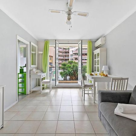 Appartement Le Landelle - Centre- Climatisation -Proche Gare Sncf à Menton Extérieur photo